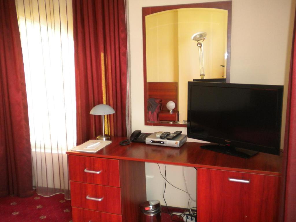 Hotel Ary Cluj-Napoca Cameră foto