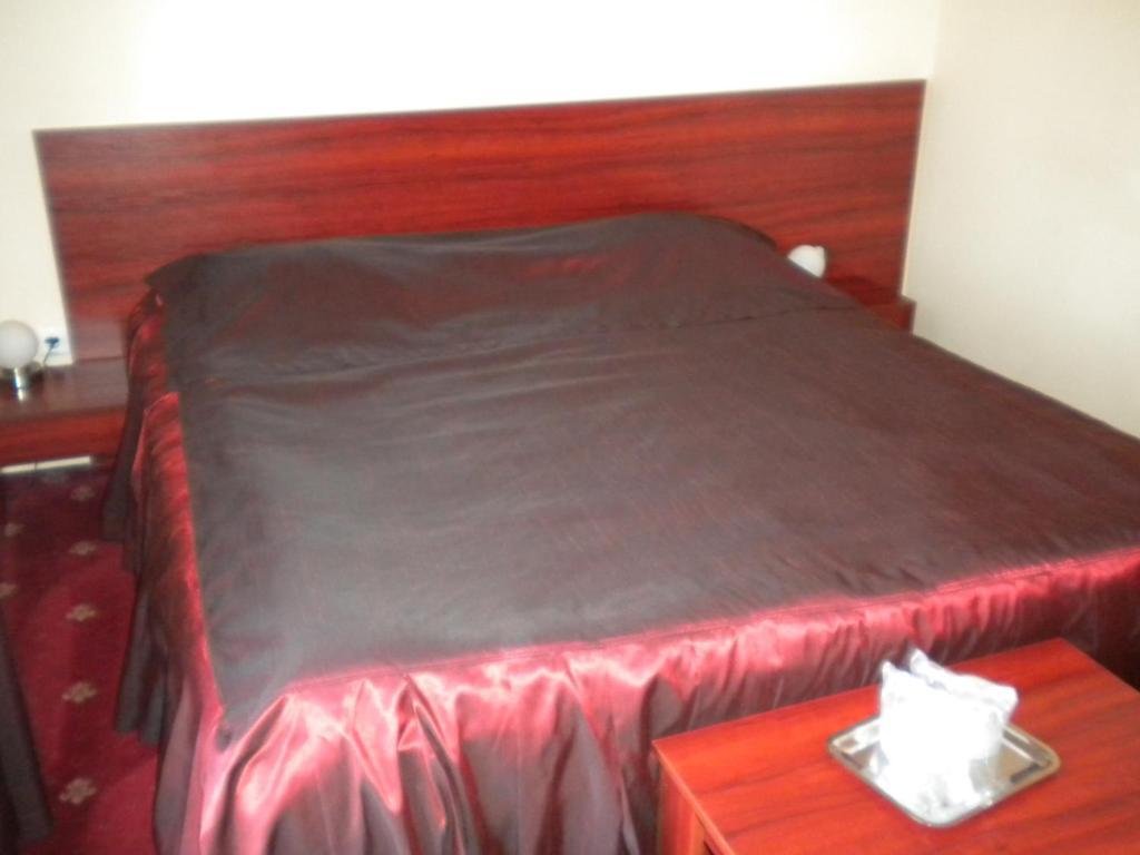 Hotel Ary Cluj-Napoca Cameră foto